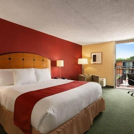 Hotel Baymont By Wyndham Salem Roanoke Area Zewnętrze zdjęcie