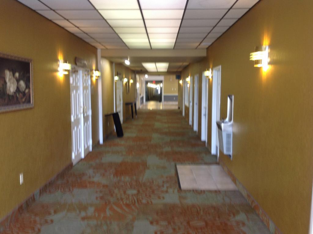 Hotel Baymont By Wyndham Salem Roanoke Area Zewnętrze zdjęcie