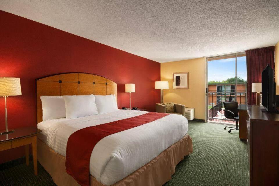 Hotel Baymont By Wyndham Salem Roanoke Area Zewnętrze zdjęcie