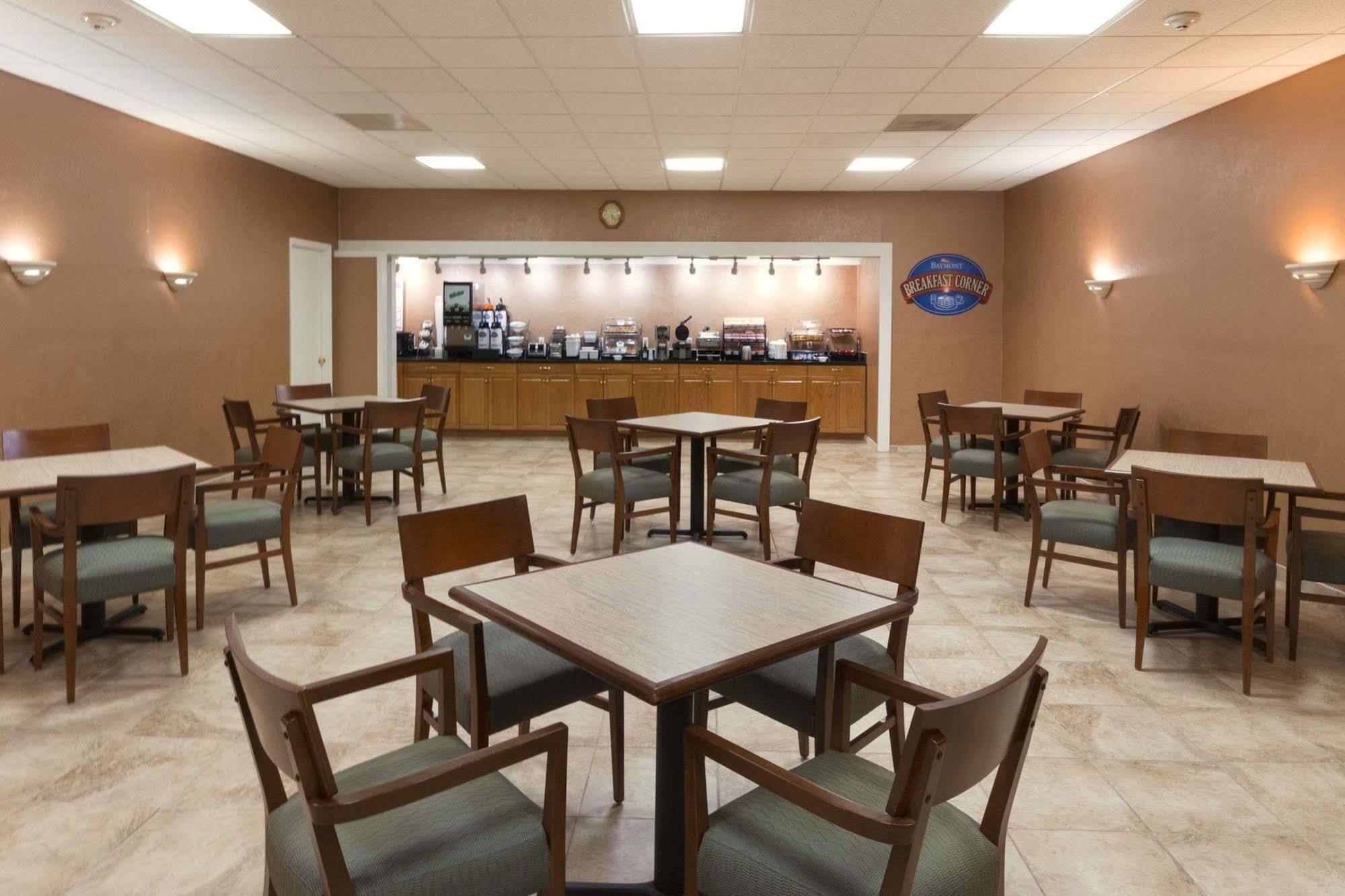 Hotel Baymont By Wyndham Salem Roanoke Area Zewnętrze zdjęcie